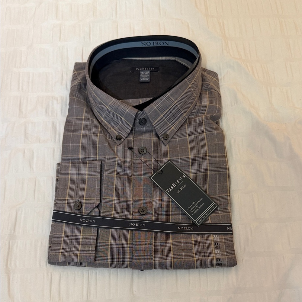 Van Heusen Men's Checkered Button Down Shirt - Brown and Gray